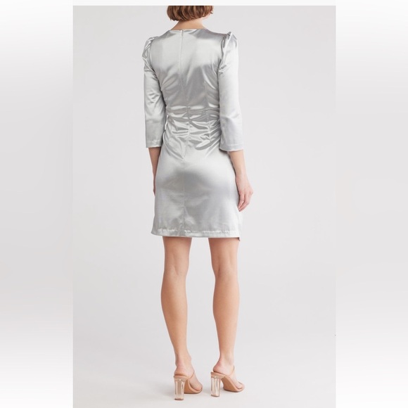 Julia Jordan Women’s Elegant Knotted Velour Sheath Silver Dress Sz 12/ Large - Picture 9 of 11